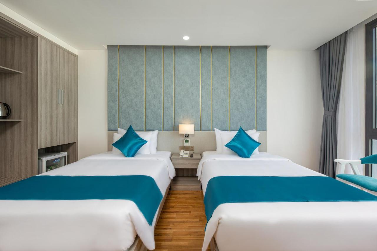 Calix Hotel Da Nang Exterior photo
